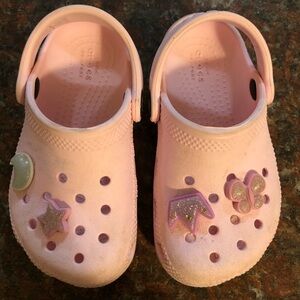 CROCS Kids Light Pink Slippers with Charms